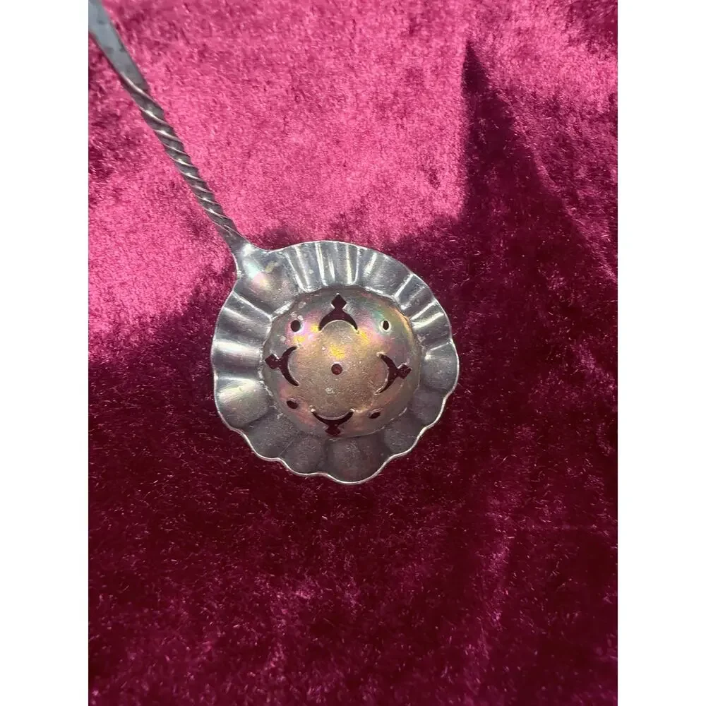 Vintage Silverplate Sugar Sifter Spoon – Pierced Bowl Floral Handle